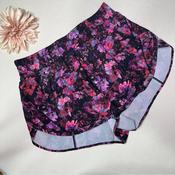 Lululemon Track That High Rise Athletic Shorts Pink Fluoro Floral Multi 12 - Picture 6 of 10